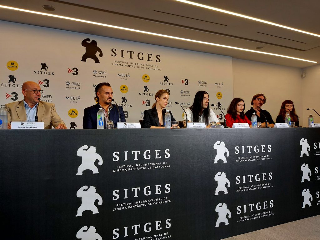 Asombrosa elisa se presenta en el Festival de Sitges